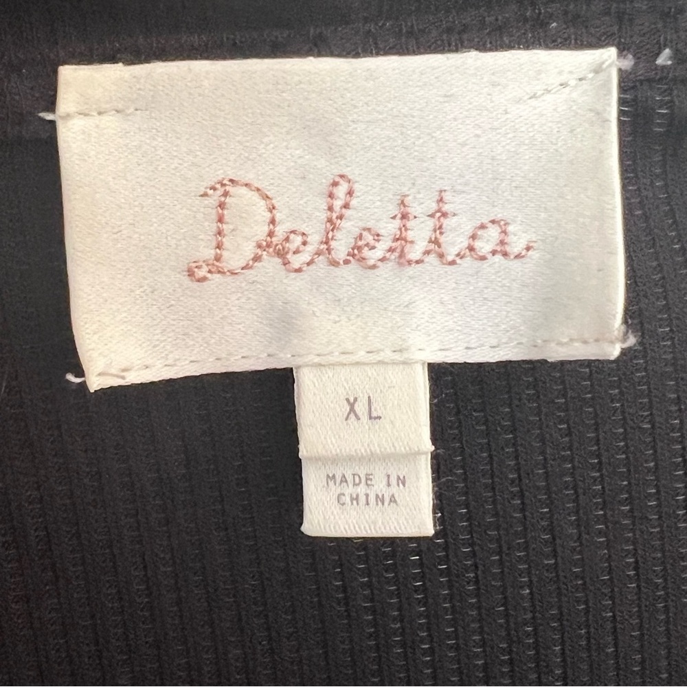 Deletta Black Tunic Top - Picture 7 of 8